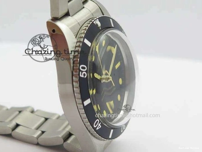 0127 Vintage Oyster Submariner No Date SS Black Dial On SS Bracelet A AllSeason 3851